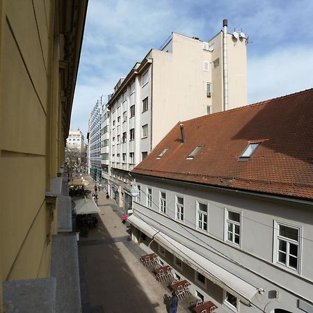 Apartment Ludwig - Films & Movies Collection 자그레브 외부 사진